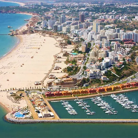 شقة Stunning 1-Bed Apartment In Portimao *