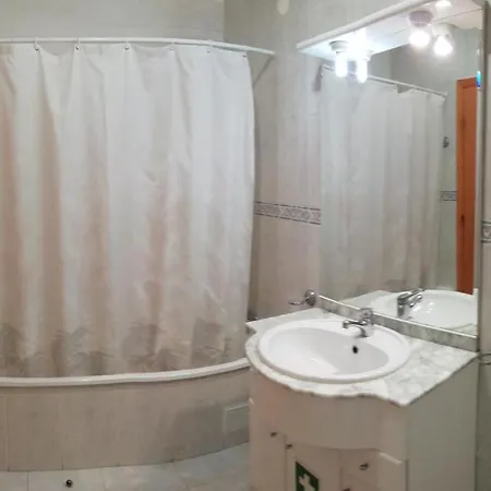 Stunning 1-Bed Apartment In Portimao شقة بورتيماو